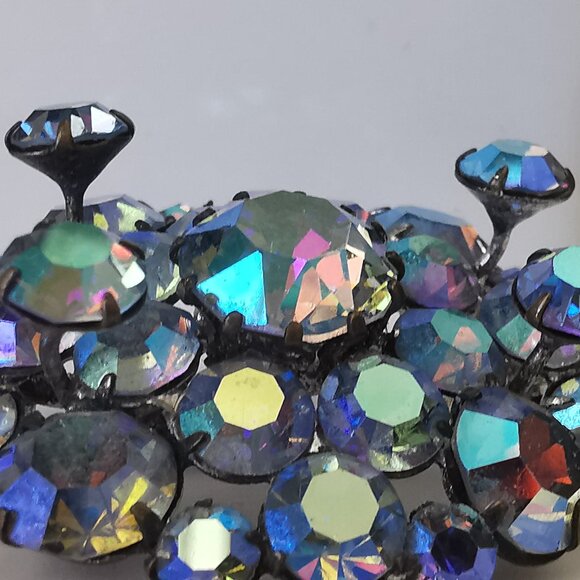 Vintage  TRIAD Multi Level Rhinestone Brooch- Blue Aurora - Picture 9 of 16